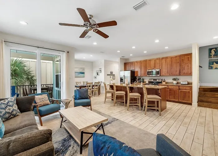 Prime True Blue Walk To Pool Pets Near The Hangout Parking Holiday home Gulf Shores