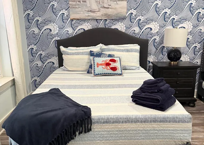 Holiday home Prime True Blue Walk To Pool Pets Near The Hangout Parking