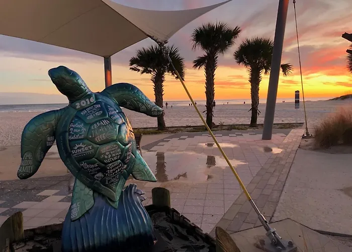 Prime True Blue Walk To Pool Pets Near The Hangout Parking Holiday home Gulf Shores